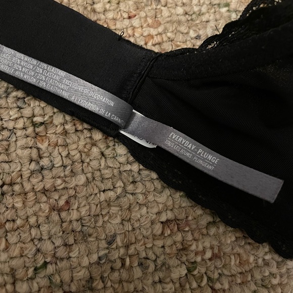 Bundle of Bras 36c - Picture 4 of 10